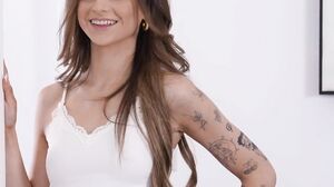 Nikki Nicole - You Clean Ill Cum - S48:E18