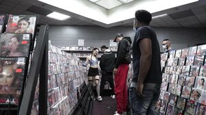 Liz Jordan - Suck Off the Creeps!