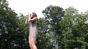 Shrima Malati - Bounce About in 4K