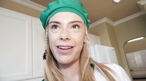 Blonde girl scout wants to thank her best client for helping her win the sales contest