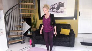 JacquieEtMichelTV - Sylvia Sylvias Body Makes Her Coach Crack 2