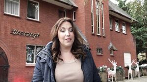 MeidenVanHolland – Daphne, Daphne Neukt Voor 10 Deel 1