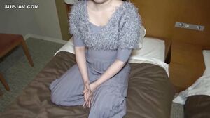 The Mature Woman Who Came Here Because She Didn't Have Enough Money To Raise Her flowers Was So Excited By The Lewd Sounds Coming From Her Vagina That I Thought She Hadn't Been Able To Forget The Pleasure She Felt From The Last Time She Was Fucked By Anot