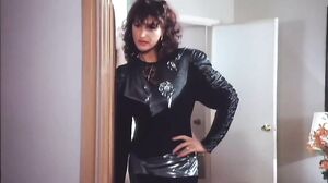 Tracey Adams & Victoria Paris & Mina Houghe - Lesbian Threesomes Are Never A Crowd