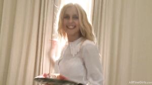 Sasha Blonde - Fuck Me Right Now!