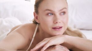 Nancy A - My Glass Friend in 4K