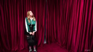 StrapLez - Nikoleta And Amelia Riven - Curious Guest