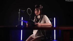 FNS-013 A completely subjective approach to dirty talk that will melt your brain with ASMR sex support services - Eren Sora