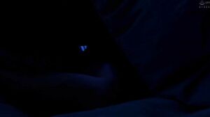 KIR-071 You were looking at me just now! The busty wife of the Yankee gal next door who always wears extreme erotic underwear seduces me by saying she's okay with creampies.