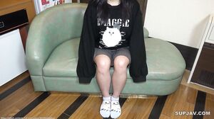 Uncensored And Vaginal Camera 151 Half-outside, Half-creampie For A Girl With A Cute Face And Large H-cup Nipples! !