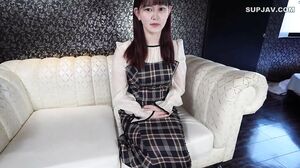 Ichika-chan, 21 Years Old. 30 Minutes After Meeting, I Irresponsibly Creampied A Fair-skinned, Baby-faced, Big-breasted JD With Natural G-cup Breasts On A Super-risk Day, And The Unfortunate Aka-chan Got Pregnant In One Shot (lol)