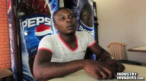 IndustryInvaders - Caroline Salsa