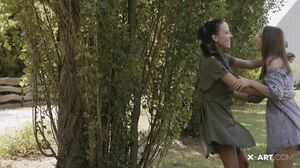 Sybil, Lexy - Russian Models Lesbian Sex