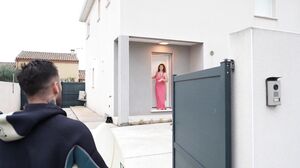 JacquieEtMichelTV - Charline A More Than Warm Welcome 2