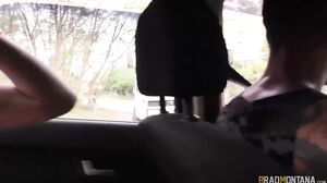 Vem verão, Vem Luna Oliveira levar nesse rabão