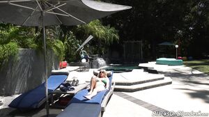 Blackonblondes - Savannah Bond