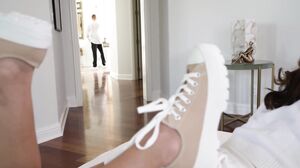 Dakota Tyler - Foot Fetish 101 in HD