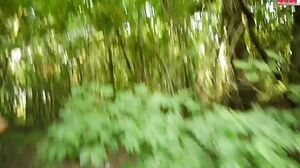 SweetChili - Beim Public holt er die Latte raus