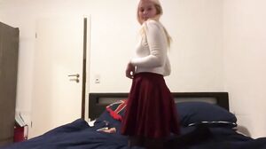 Ally03 - OMG - Erstes Mal ANALPLUG und 20cm