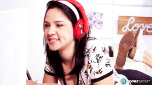 Cadey Mercury's Tight Pussy Earns Her a Messy Creampie in HD