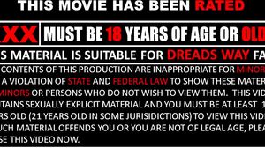 Leah Michelle Bush Queen Perfect Snack