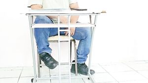 Carbaleon96 - A Mí Profesor Le Encanta Llenarme El Coño De Semen, Solo Así Pude Aprobar Su Materia