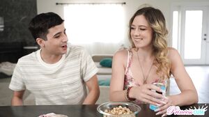 River Lynn - Stepsister Is A Dirty Slut in 4K