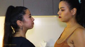 Hornyhorsee - Therapy Session