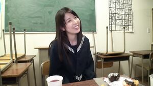 PYU-452 Squirting sex with a sensitive beautiful girl