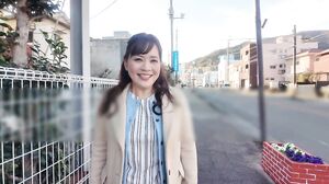 EUUD-067 Creampie bar hopping on the road ~ Sex with a drunk wife until dawn, Shiori Akagawa