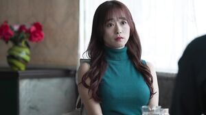 JUR-306 I didn't get a reply so I came to the office... A married woman's jealousy and clinginess in sex that never stops - Marina Shiraishi