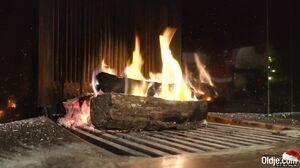 Baby Kxtten, Nesty, Nikky Thorne - Santa`s Serious Treatment