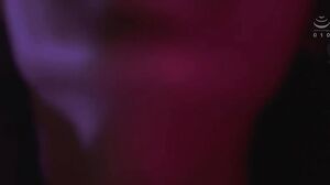JUR-322 Happening Bar Married Woman NTR "It's for you..." My wife said, but before she knew it, she was obsessed with the men who flocked to her. Nao Jinguji