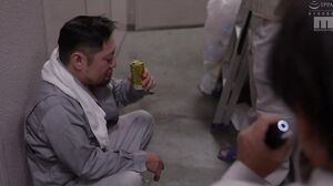 MIDA-221 I want to flowers the daughter of the company president as a token of my gratitude for her kindness to us. On company trips and at work... the brutal workers flowers the daughter out of spite Tono Karin