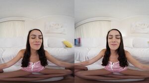 Summer Renee - I'll Be A Good Girl For You in 4K