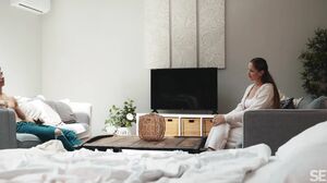 Ambar Lapiedra - Just Give Up