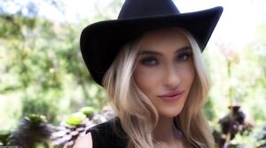 PenthouseGold - Bella Reid