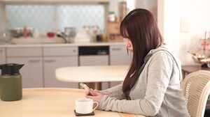 MVSD-657 Married Woman's Home Salon: Young Wife Esthetician Seducees Her Lowlife Neighbor's Dirty Big Cock, Saaya Futaba