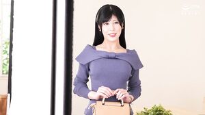 JRZE-252 First time filming a married woman documentary Kaede Tsukahara