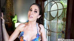 MYLFSeeker - Aimee Cambridge Go Ahead Take A Good Look