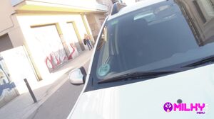 Fue un día difícil para tener sexo, pero apareció una hermosa rubia tetona y la convencí de ir a mi departamento - Carla Boom