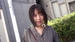 HTTM-013 A beautiful married woman who was picked up on SNS gets excited by the body of a man other than her husband and reveals her erotic nature! Konatsu Kashiwagi