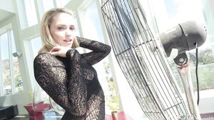 VogoV - Deep Anal Rampage - Mia Malkova