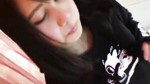 Teen Idol Style BeautyAmateur Beautiful Girl With Beautiful Breasts Who Is Almost New To Sex Cums Like Crazy!