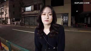 White Skin And Beautiful Breasts!! 20-year-old Half-Japanese. Headquarters Employee Asks Her To Give Him A Massage. A Pure Girl Who Is Inseminated By Perverted Males Because Of Her Attractive Body.