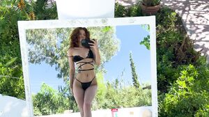 Watch4Beauty - Irene Rouse Selfies For Pleasure Backstage