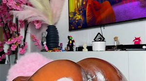 Queen Tahshaar - OnlyFans #064