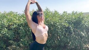 JacquieEtMichelTV - Valentina Coppola The Bombshell Loves To Fuck With Her Students