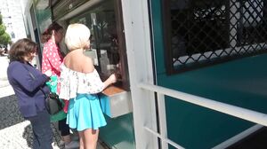 CindyAngel - Very hot orgasm on telecabine