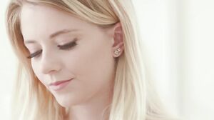 KinkySpa -Riley Star Gets An Extra Kinky Massage